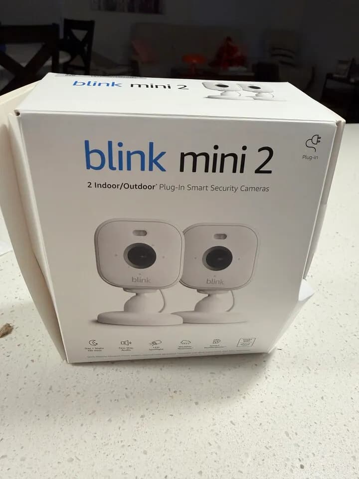 블링크 미니 카메라 Blink Mini 2 Camera
					무빙세일
					Los Angeles Westwood