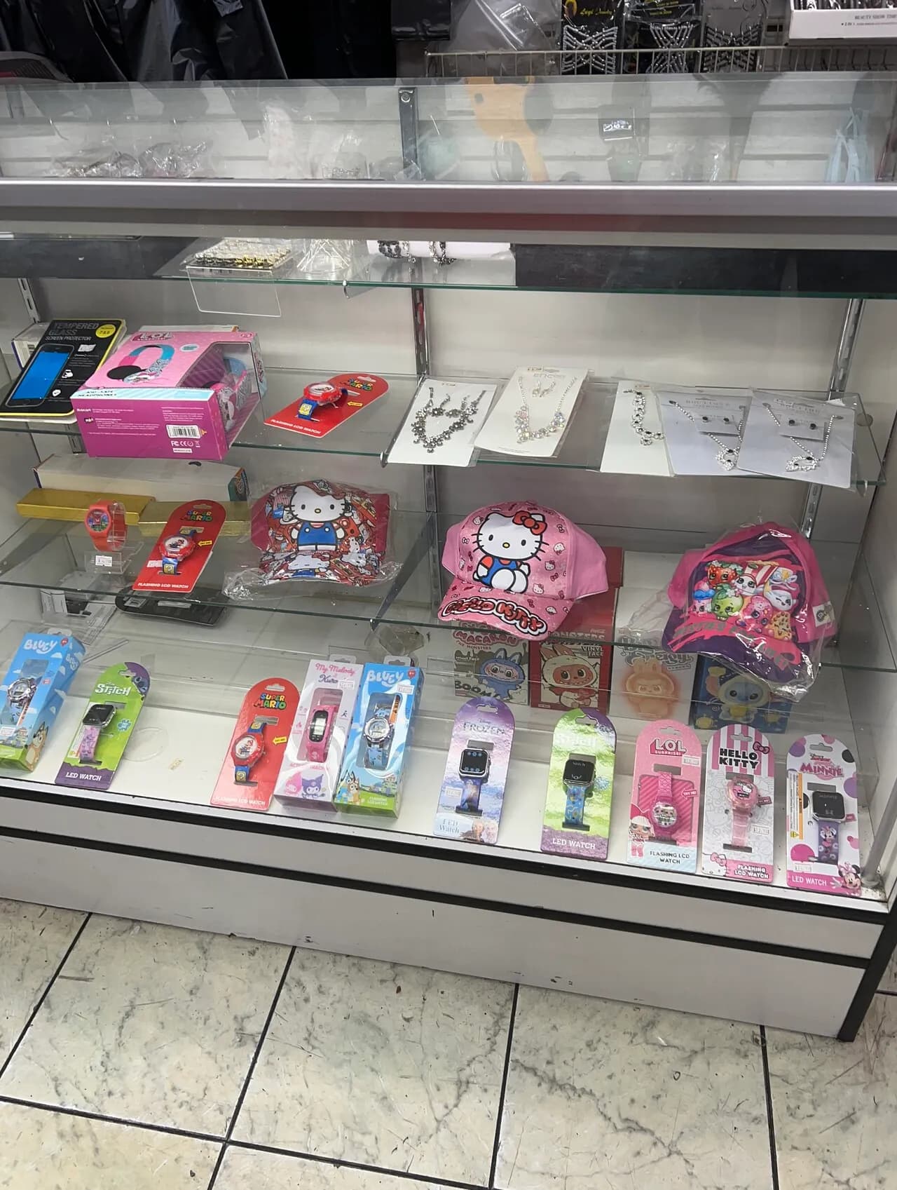 유리 진열장
					기타
					Torrance