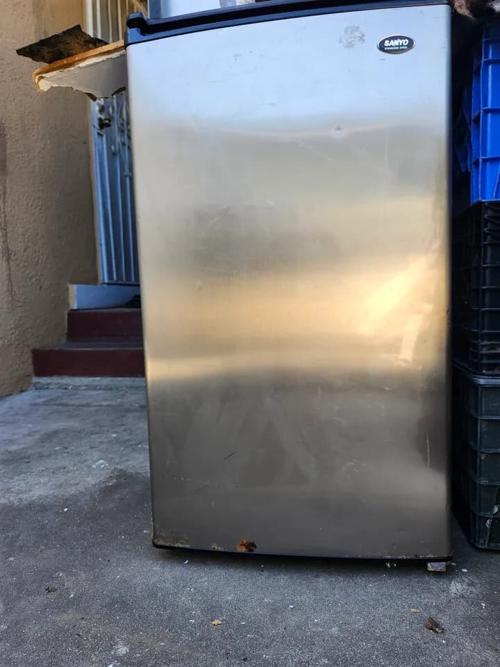 소형냉장고
					전자/가전
					Garden Grove