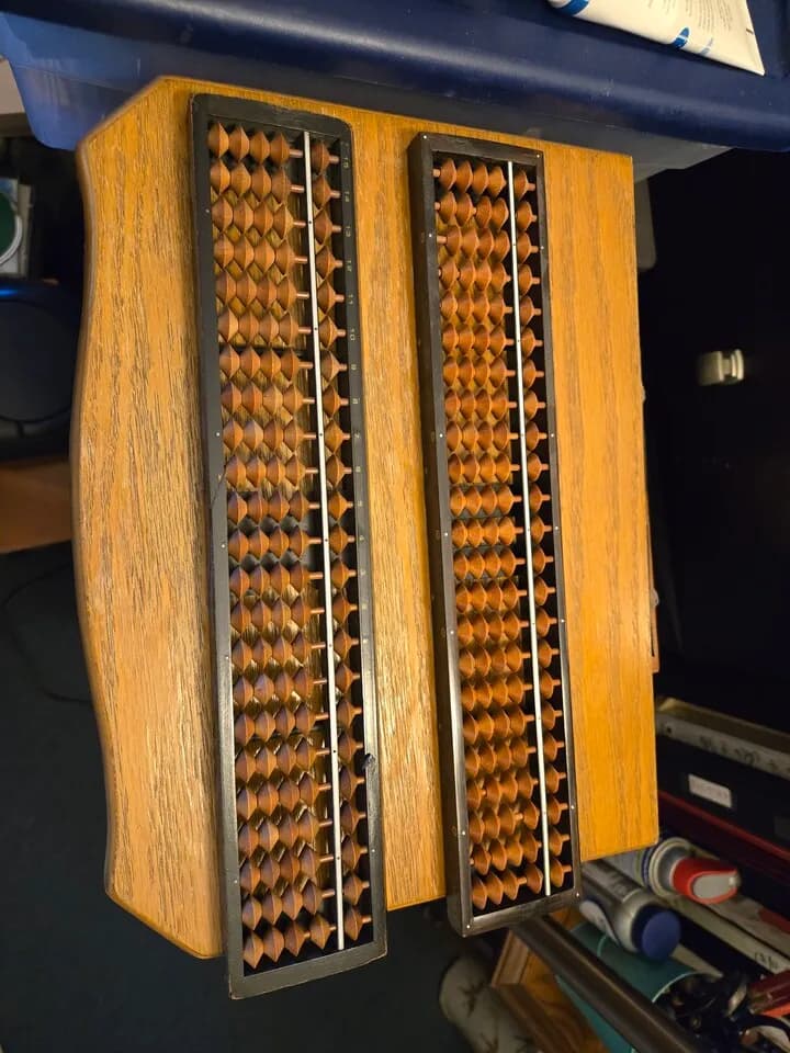 추억의 주판 2개
					무빙세일
					Buena Park