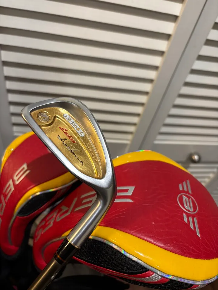 여성용 HONMA GOLF LB-280 4star 24K gold
					운동/건강
					Los Angeles