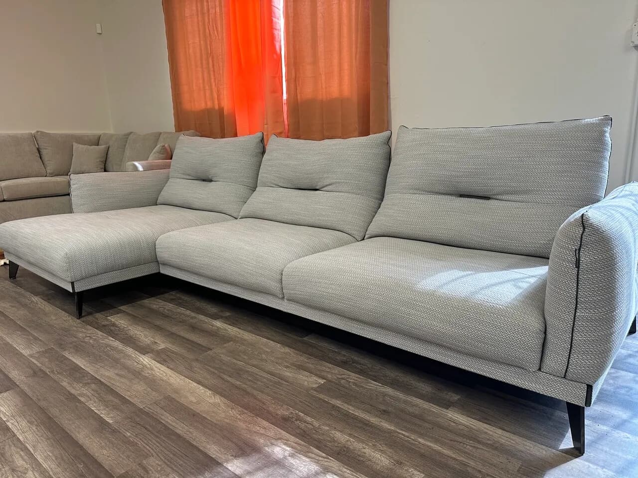 가구 세일
					가구
					Los Angelse