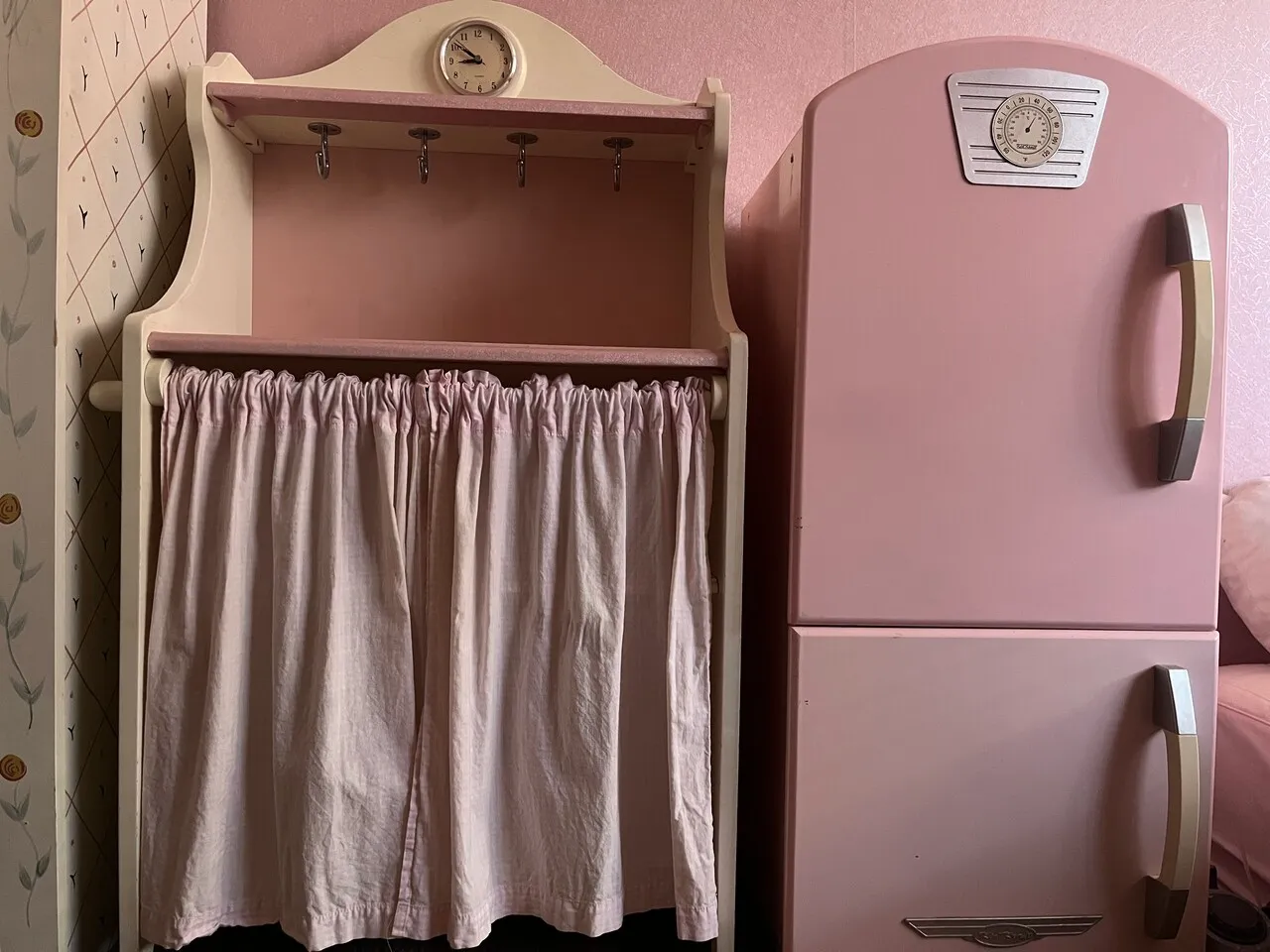 무빙세일-아이들 장나감 냉장고 책장
					무빙세일
					La 한인타운