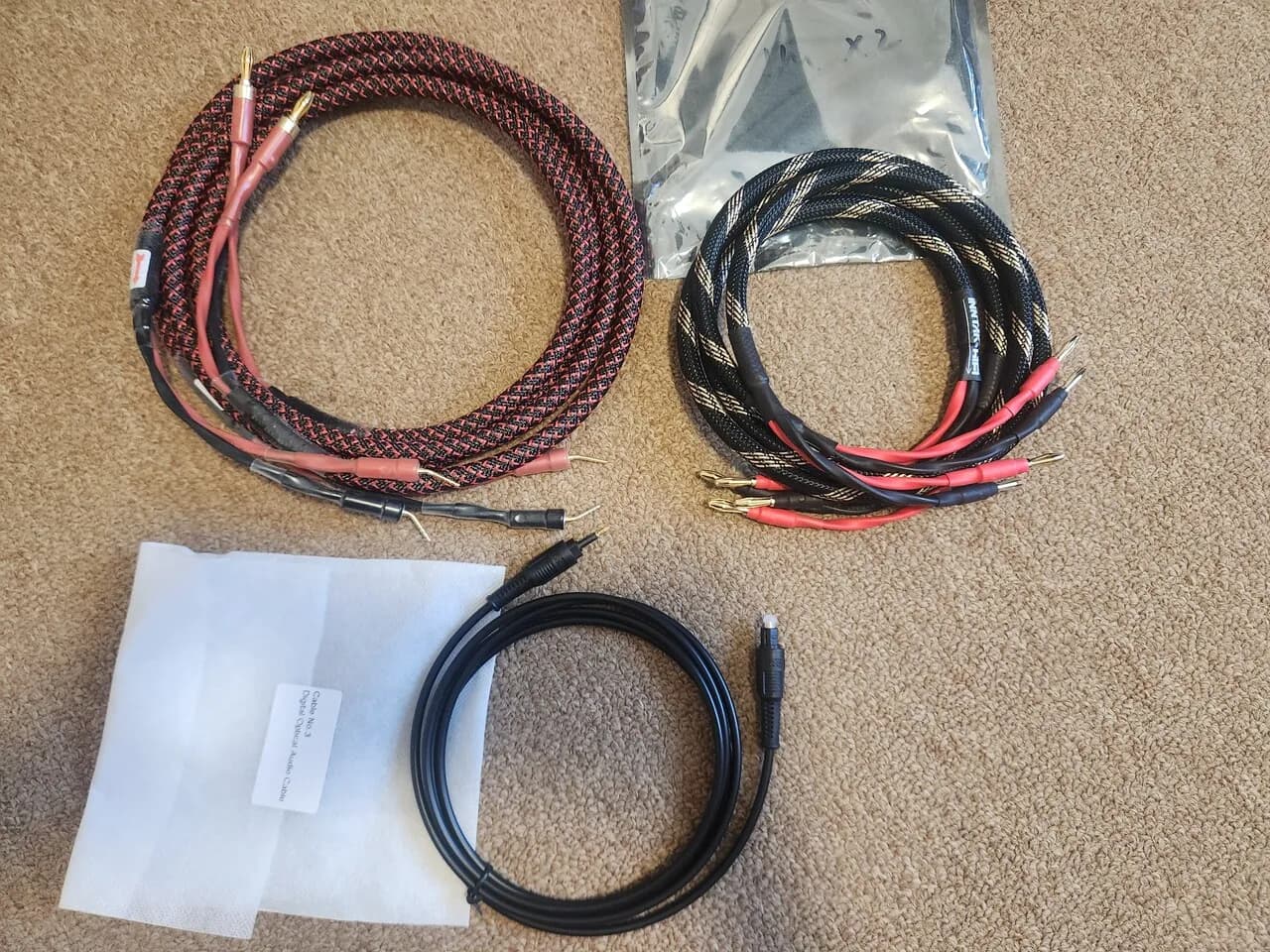 앰프.오디오 케이블
					기타
					La 한인타운