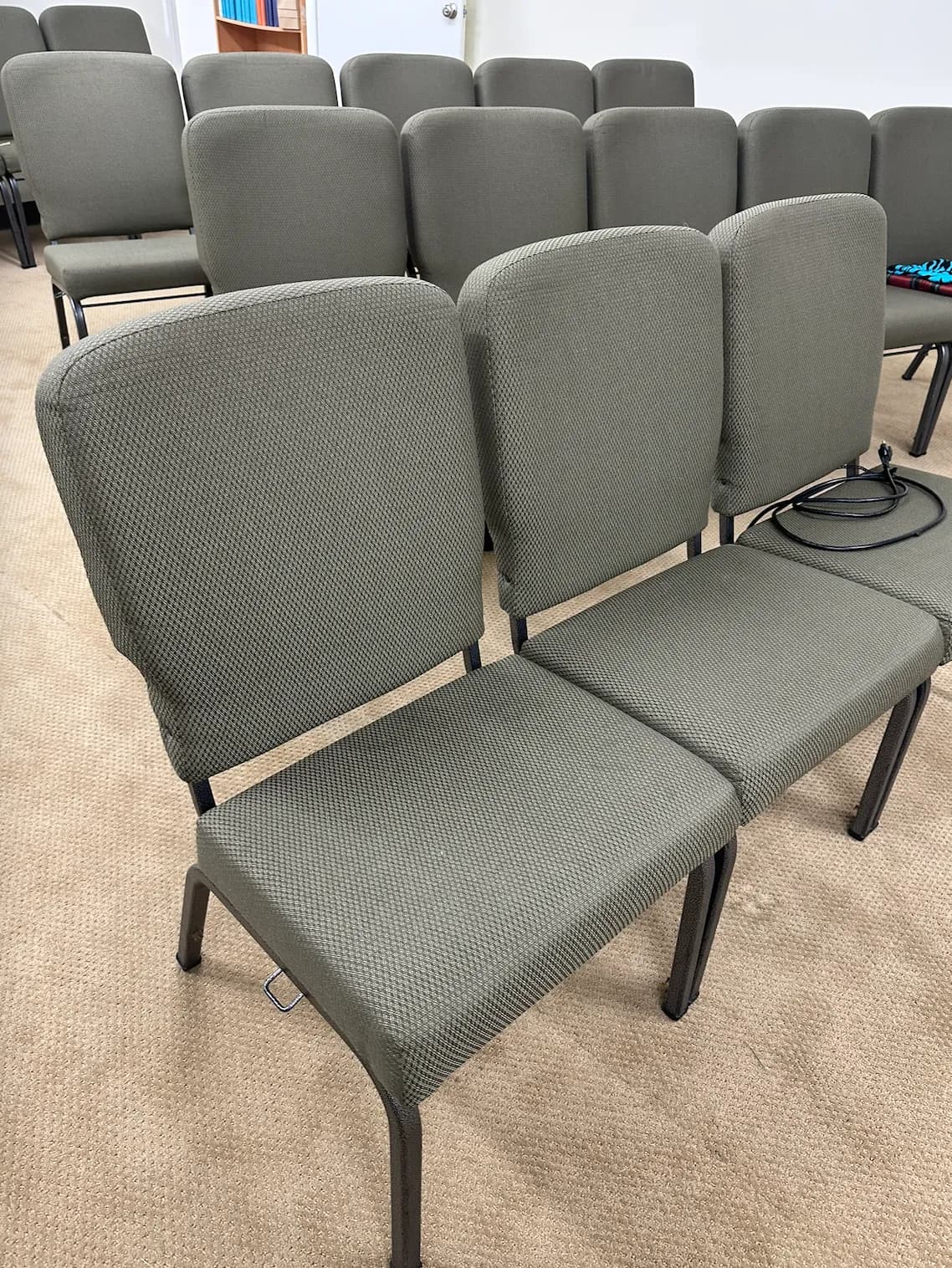 교회 의자 친교 테이블 팝니다
					가구
					Chatsworth