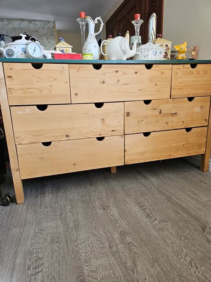 서랍장 팝니다.
					무빙세일
					Cypress