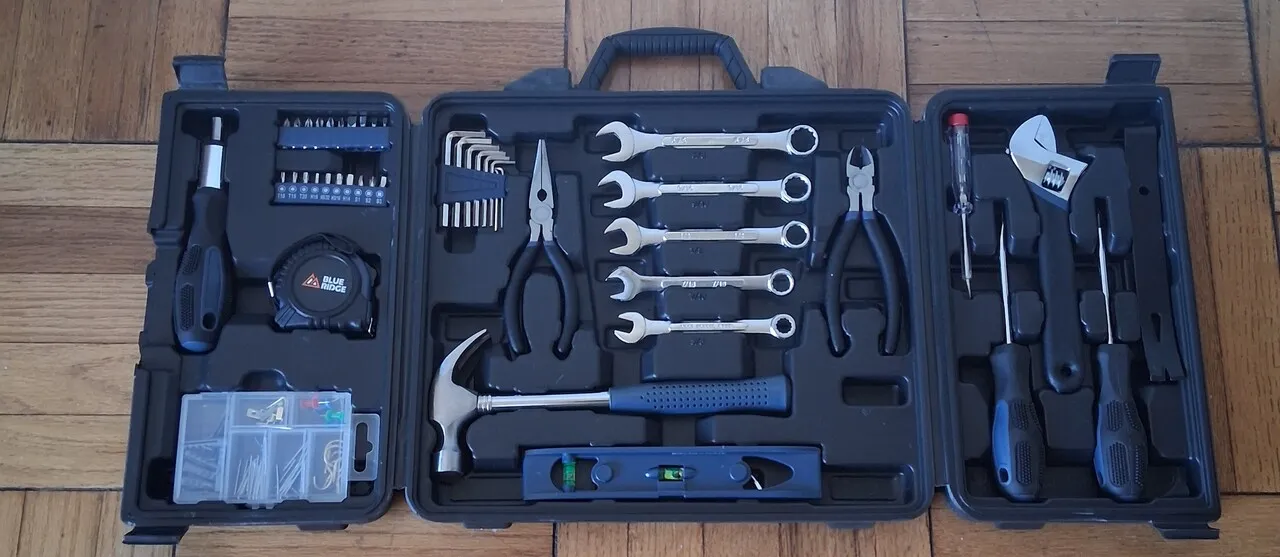 (개별판매 이사임박) 공구세트 캠핑의자 HP토너 커피머신
					무빙세일
					Los Angeles