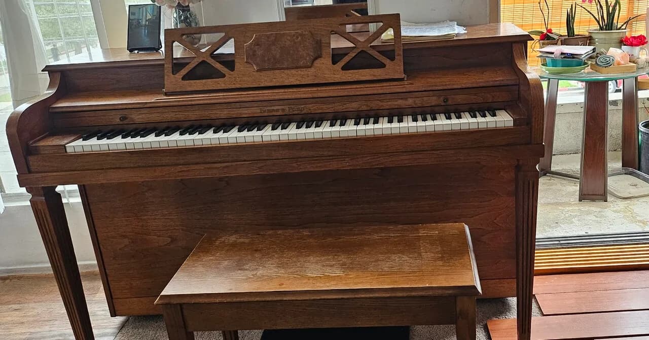 피아노
					무빙세일
					Los Angeles