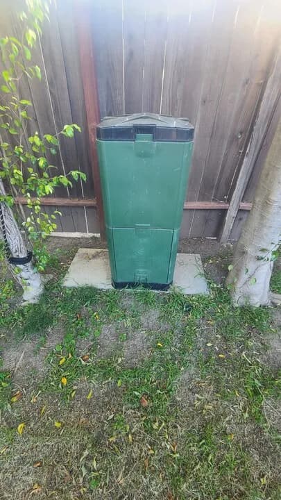 costco composter
					무빙세일
					Granada Hills