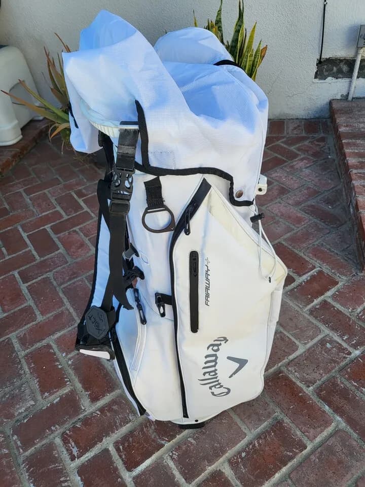 캘러웨이 골프 백
					운동/건강
					Buana Park