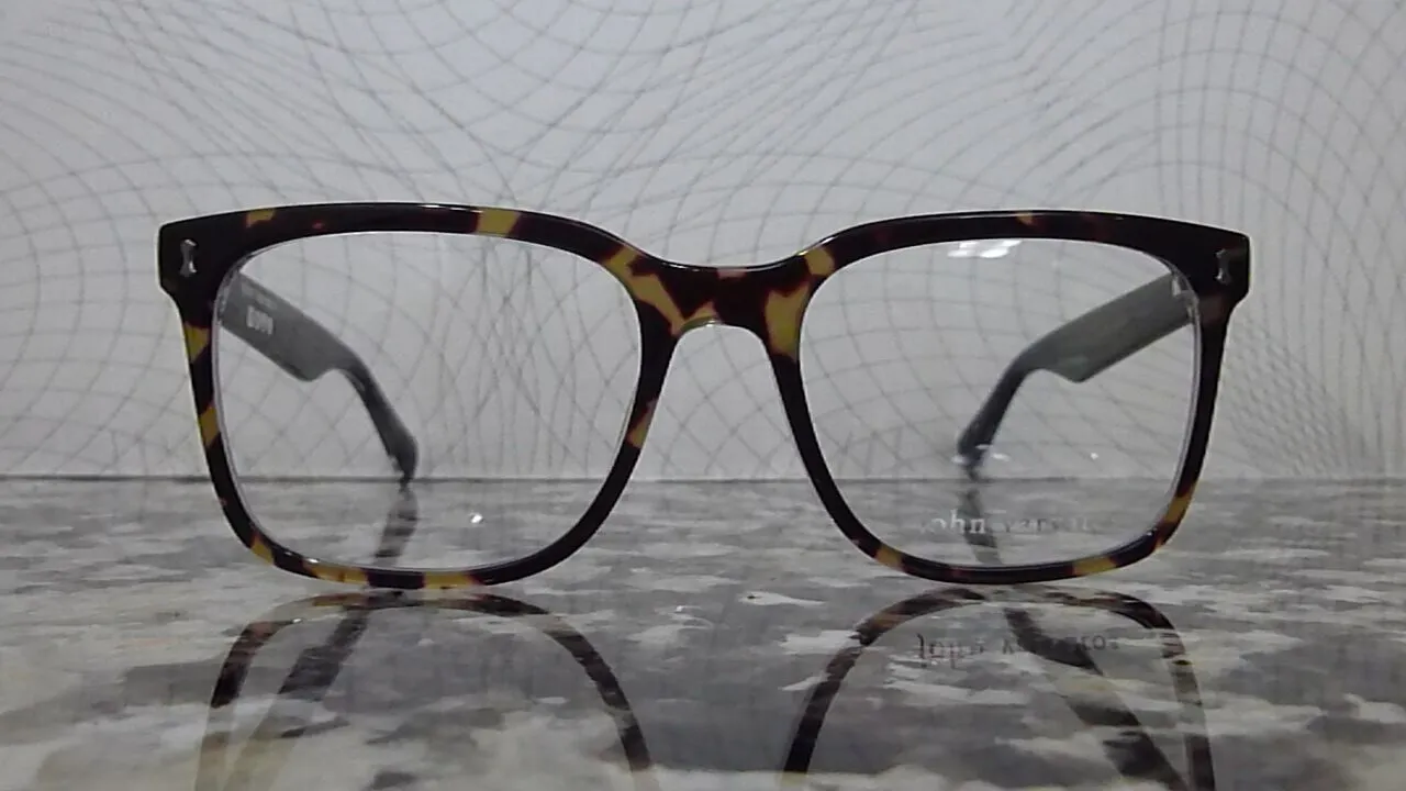 HAND CRAFTED-NEW-일본 -존 바바토스-TORTOISE/CRYSTAL-안경테
					의류/패션
					Los Angeles