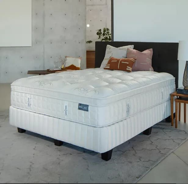 킹코일(King Koil) 마를로 14인치 펌 유로 필로우 탑 킹 매트리스
					무빙세일
					Los Angeles