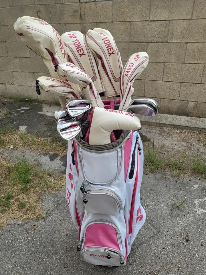 요넥스 full set 팝니다
					운동/건강
					Los Angeles