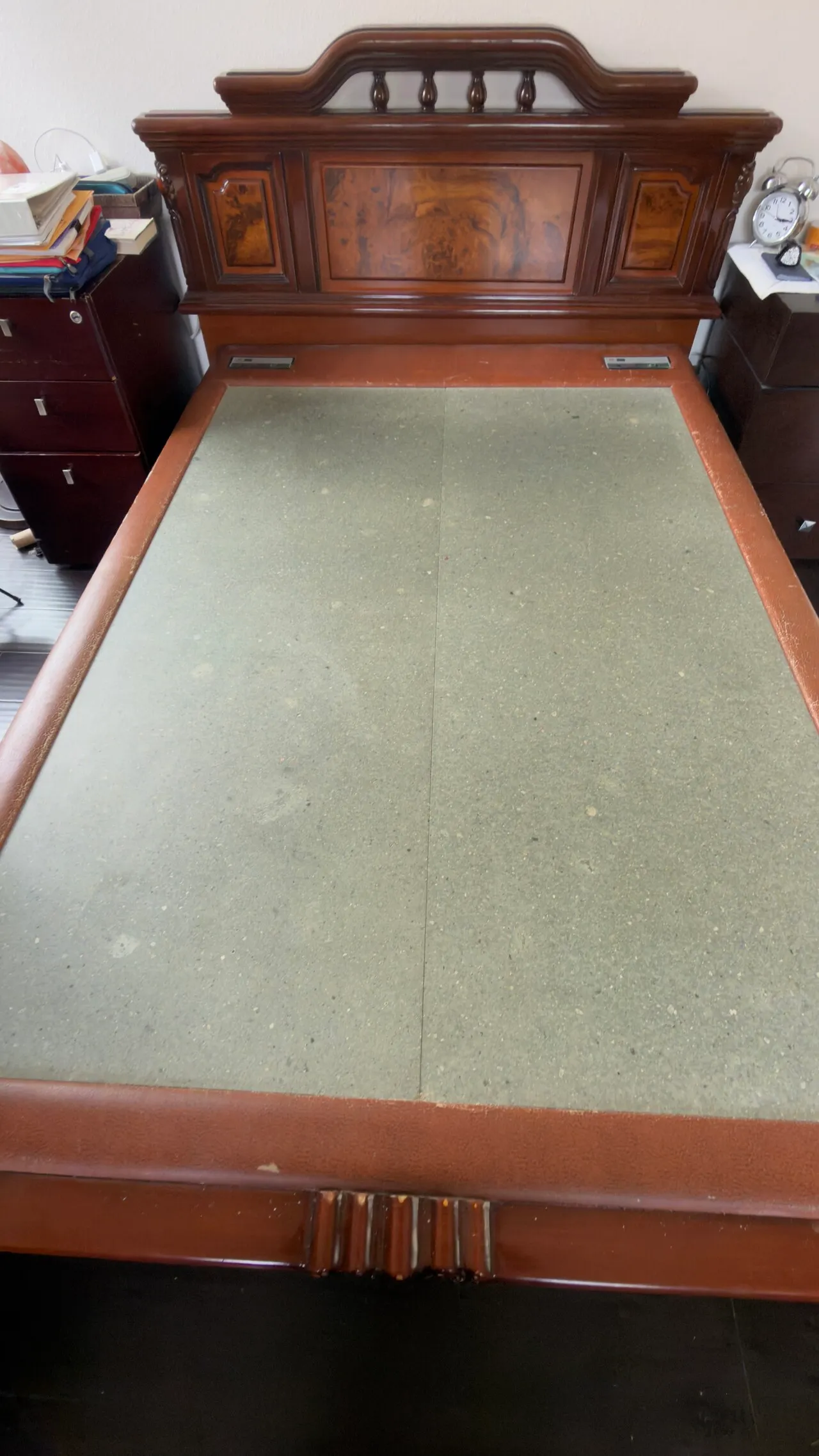 맥반석 돌 침대
					무빙세일
					Buena Park