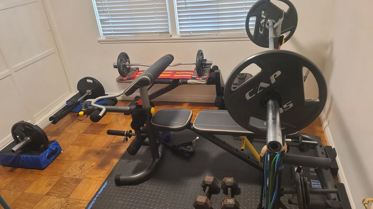 무빙세일합니다 필요히신분 연락주세요
					무빙세일
					LA