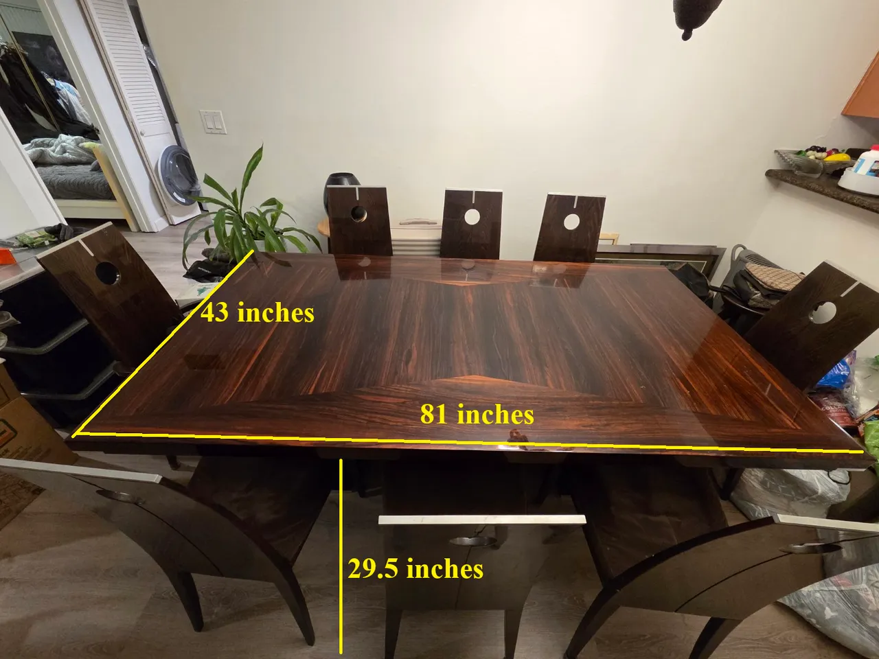 8인용 원목 마호가니 다이닝 세트
					가구
					글렌데일