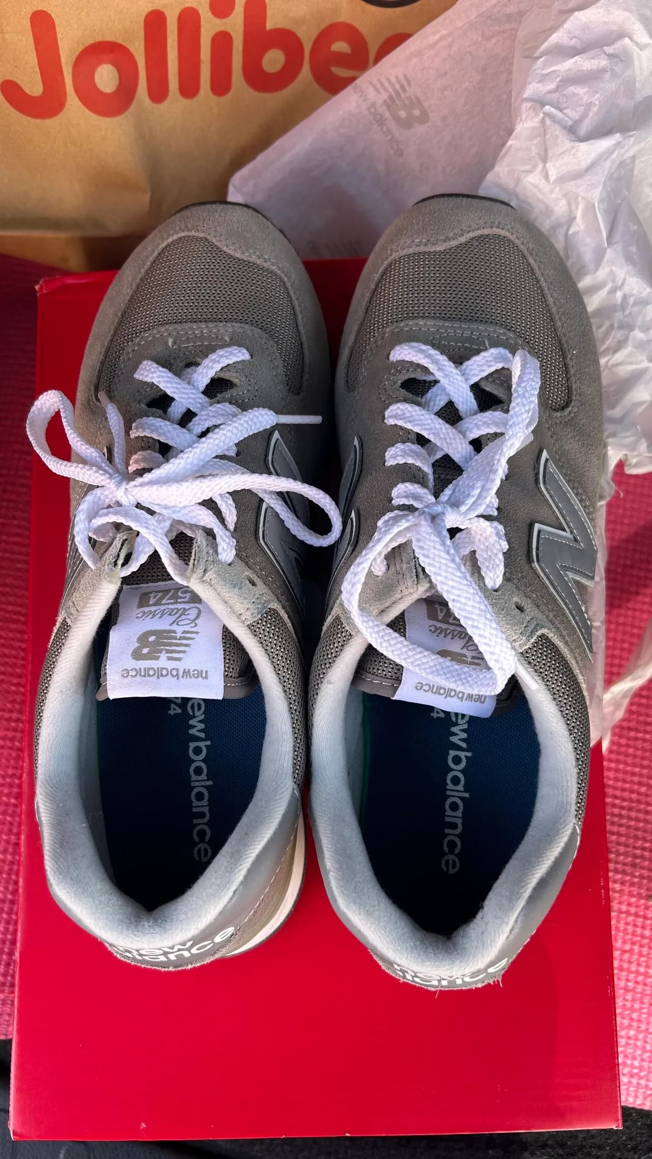 남자 뉴발람스 신발
					의류/패션
					Los Angeles