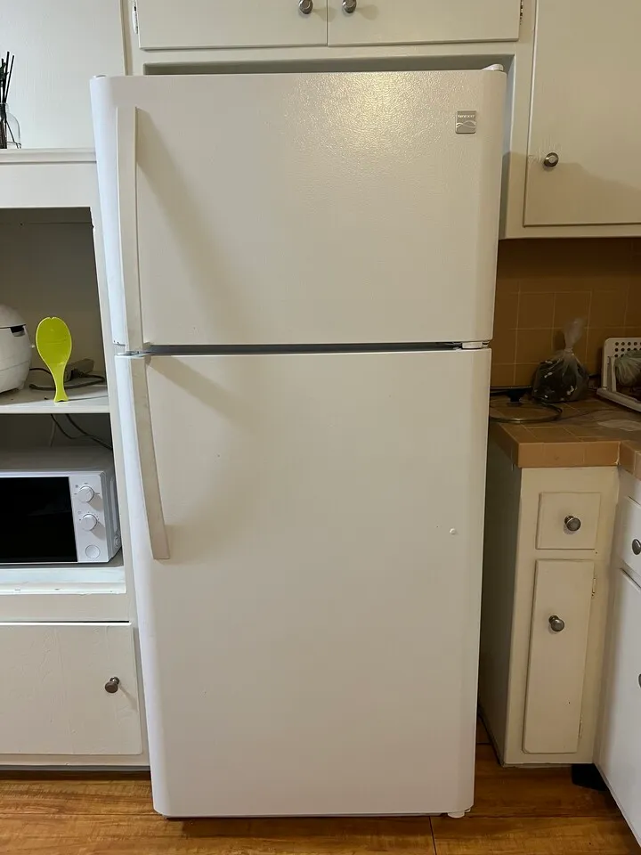 귀국 판매 성능 좋은 Kenmore 냉장고 판매합니다
					무빙세일
					Torrance