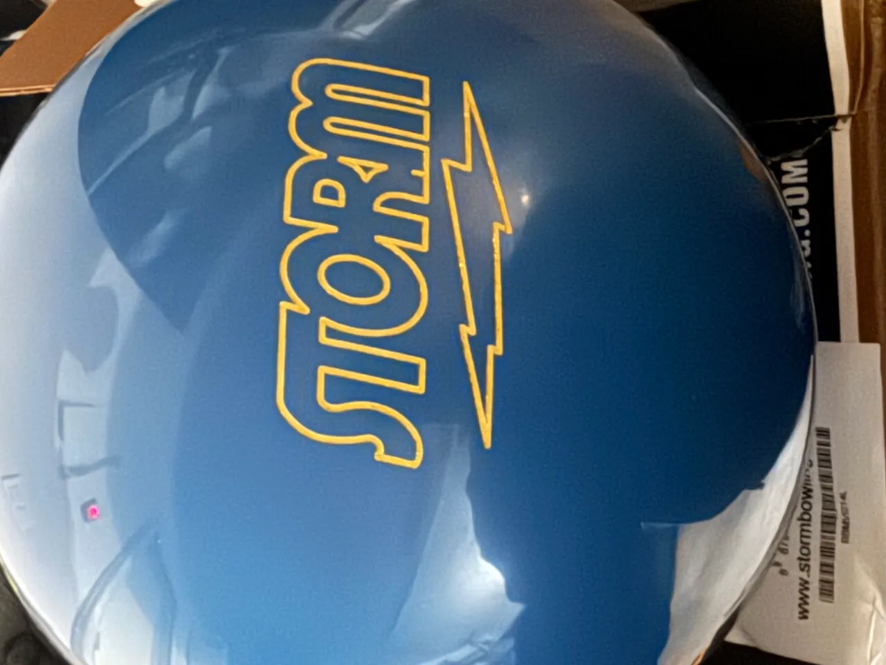 Storm Ion Pro Solid, 14 lbs (Brand New) 볼링공
					운동/건강
					Norwalk