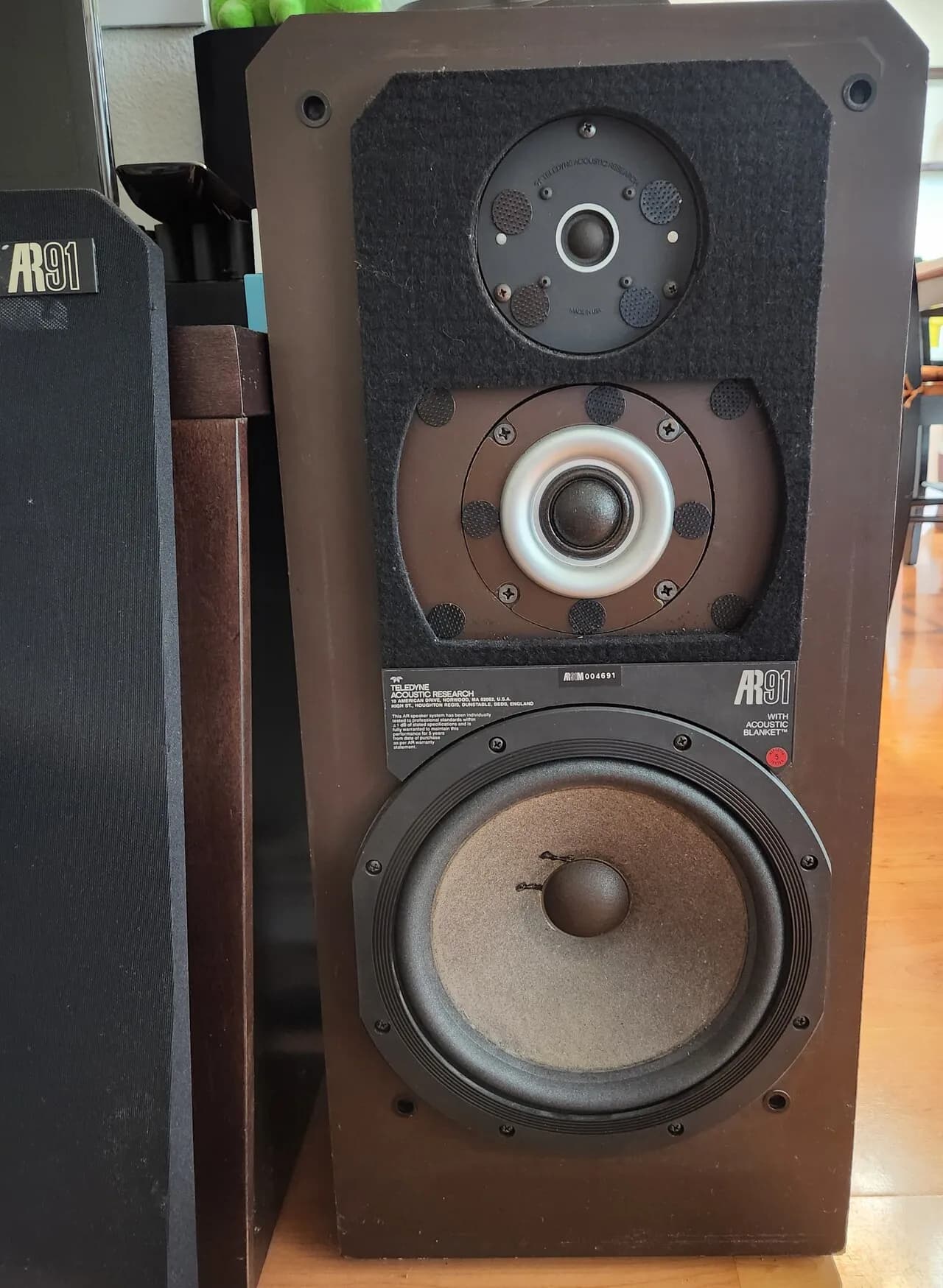 스피커
					전자/가전
					Garden Grove