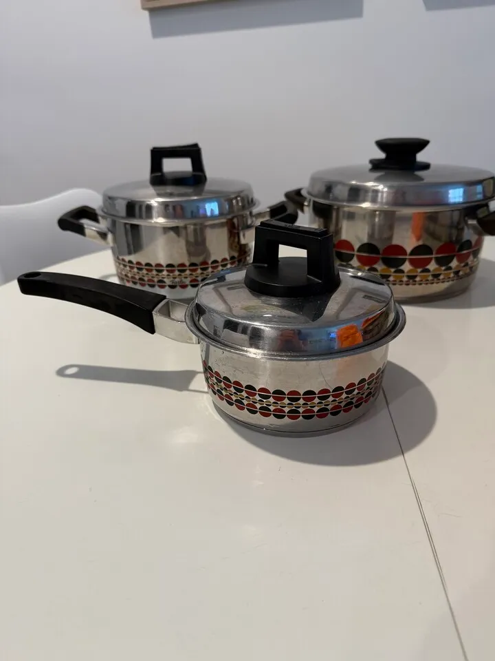 휘슬러 솔라 냄비 16cm
					무빙세일
					Los Angeles