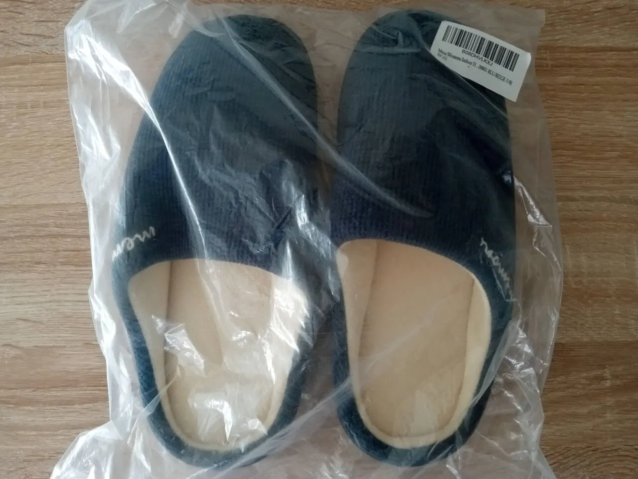 Brand new 메모리폼 슬리퍼 Sz 7/8 (small) for Men/Women
					의류/패션
					오렌지카운티