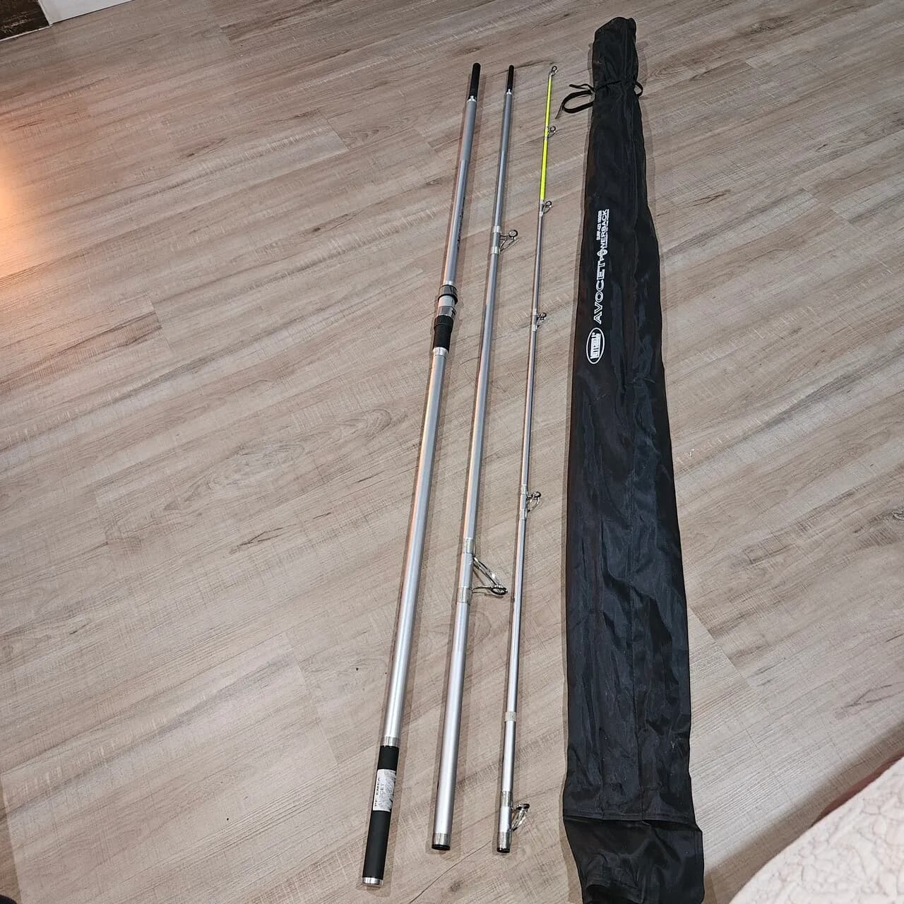 낚싯대 (Surf Rod 14)
					운동/건강
					Glendale