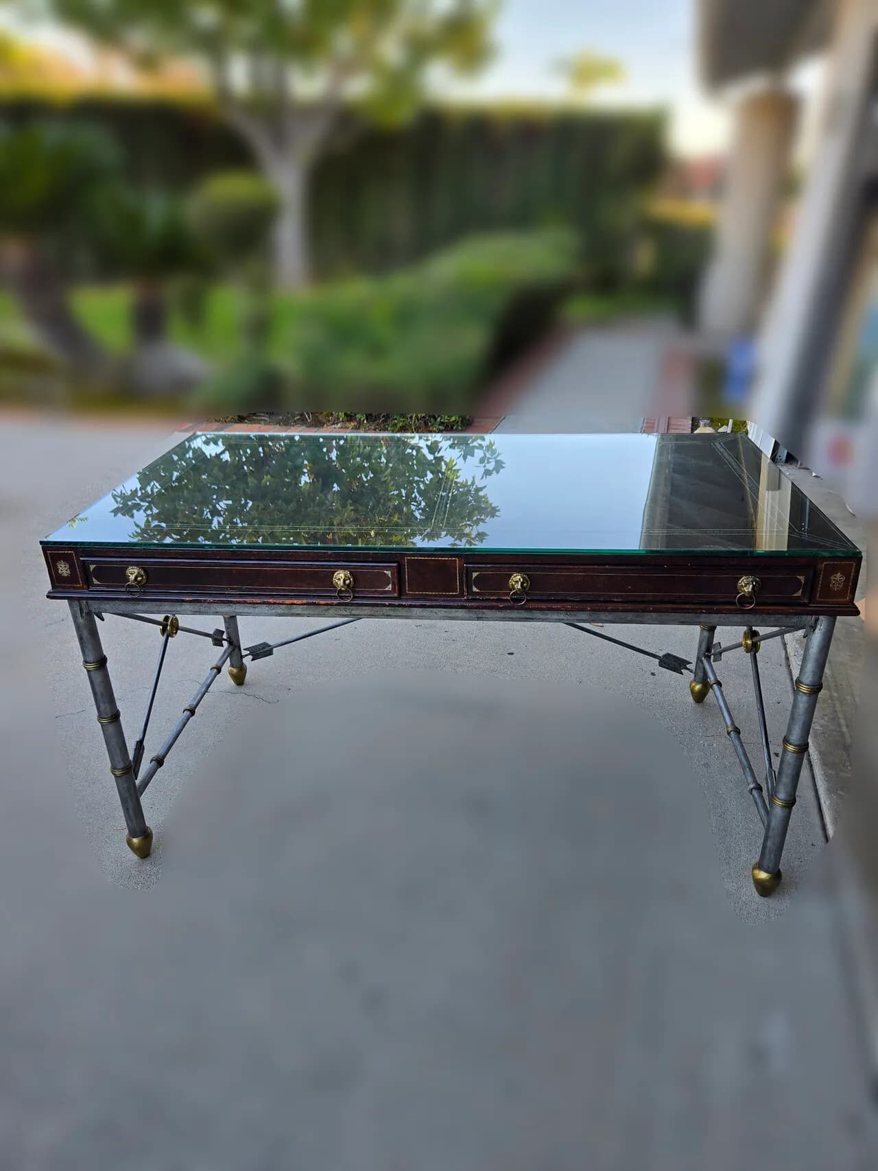 빈티지 책상+ 의자. Maitland-Smith 브랜드
					무빙세일
					Fullerton