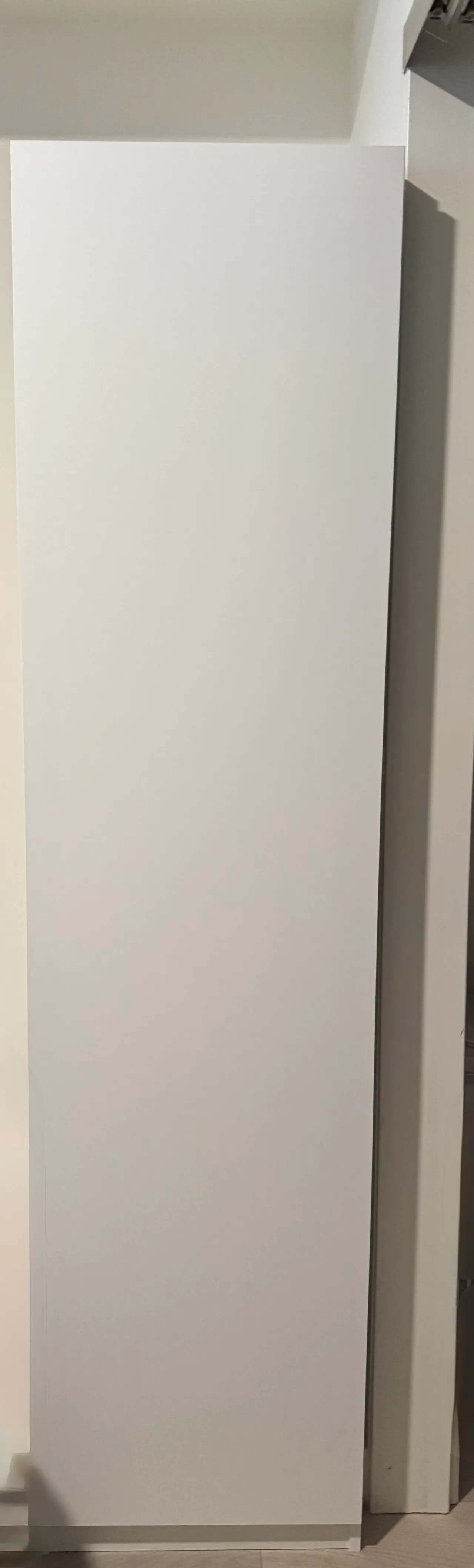 ikea pax wardrobe
					무빙세일
					Los Angeles