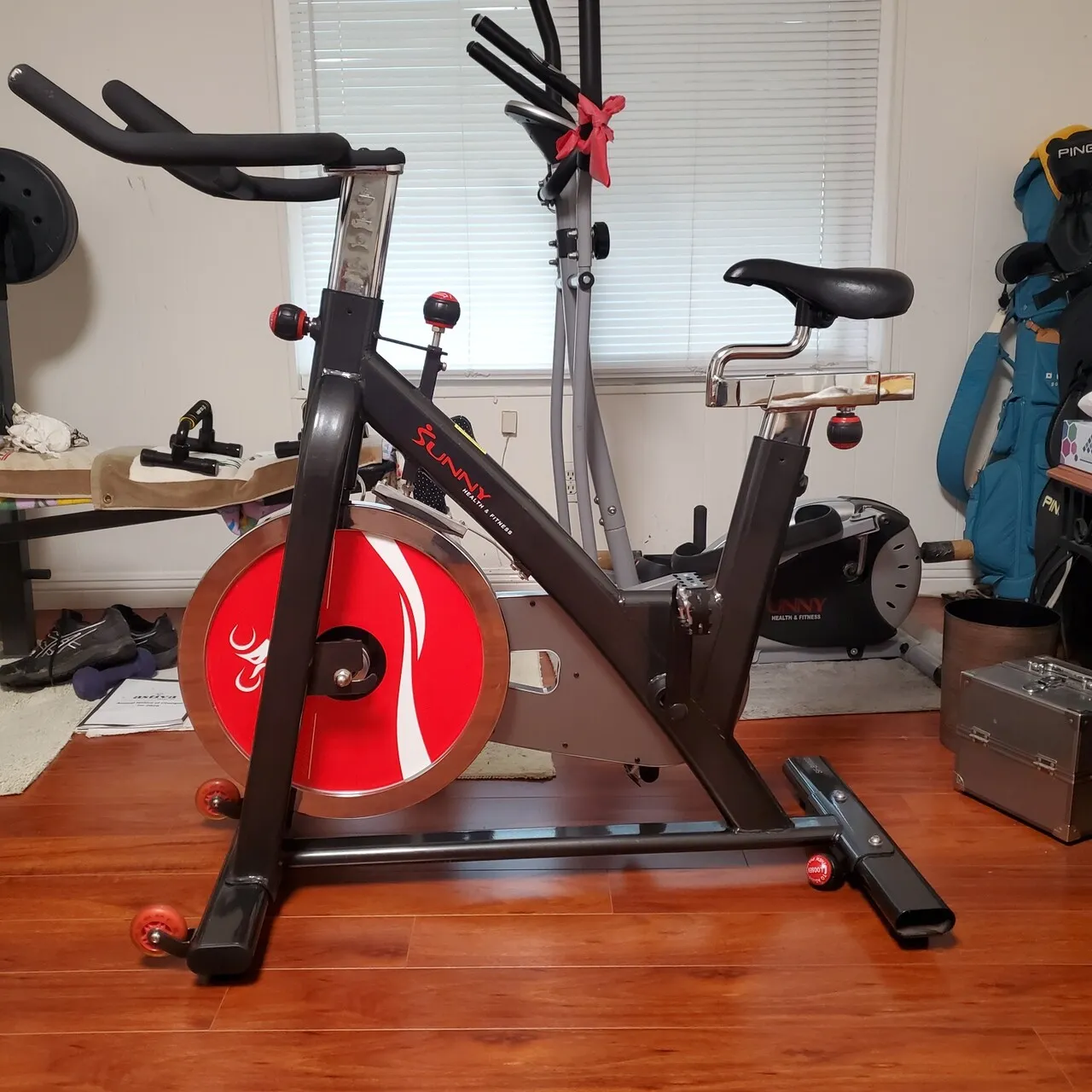 운동기고 자전거
					무빙세일
					로랜히에츠