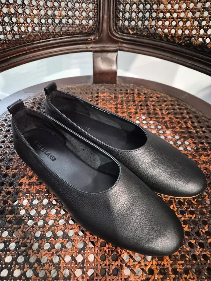 Everlane the day glove shoes(size 7)
					의류/패션
					Los Angeles