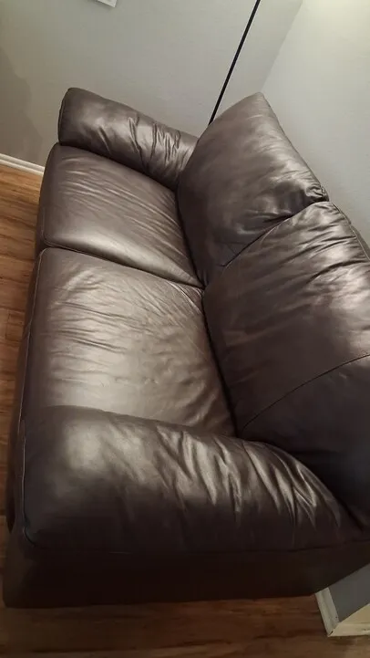 고급 가죽 소파
					무빙세일
					Anaheim/buena Park