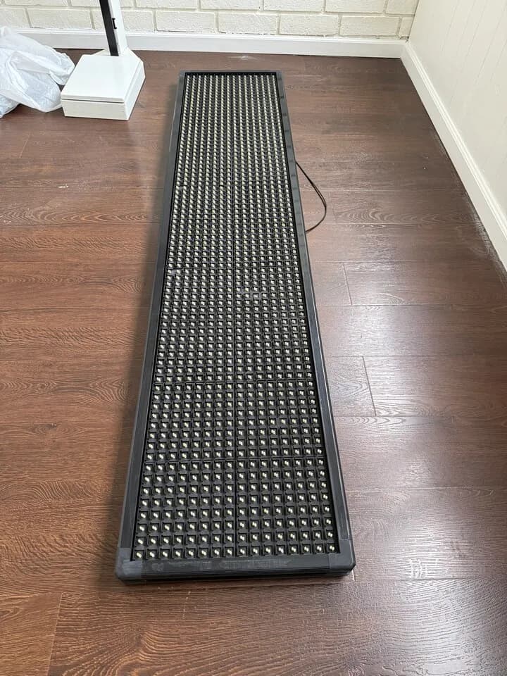 LED 전자간판 전광판
					무빙세일
					Los Angeles