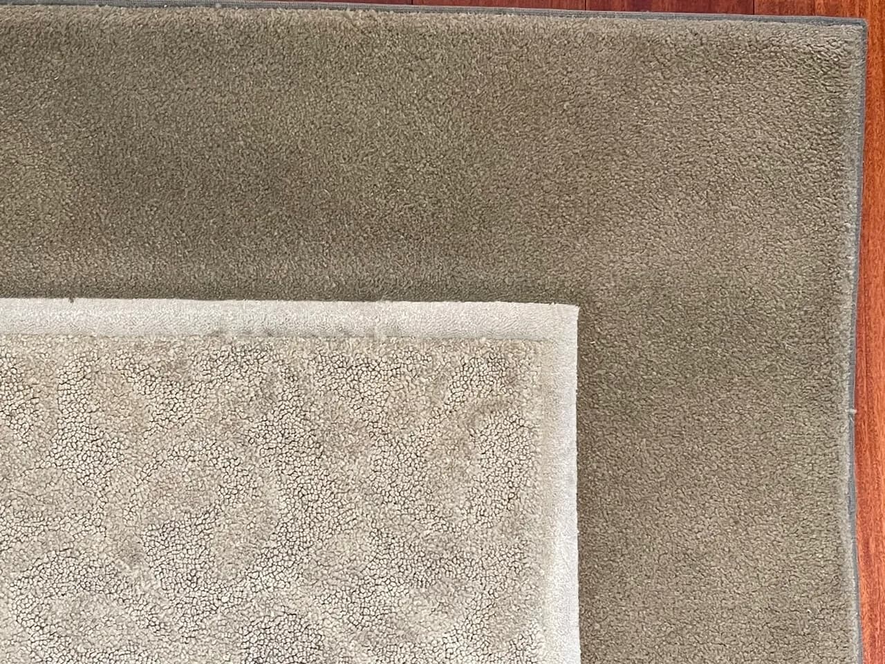 Big Carpet
					가구
					La Crescenta