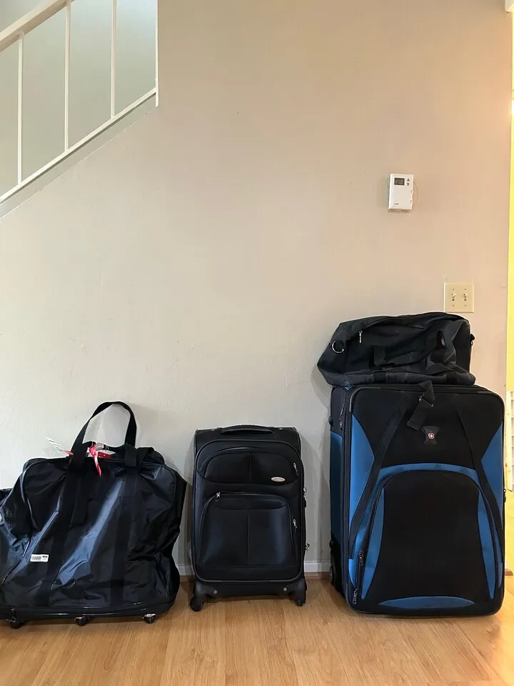 무빙세일 이것저것
					무빙세일
					Diamond Bar