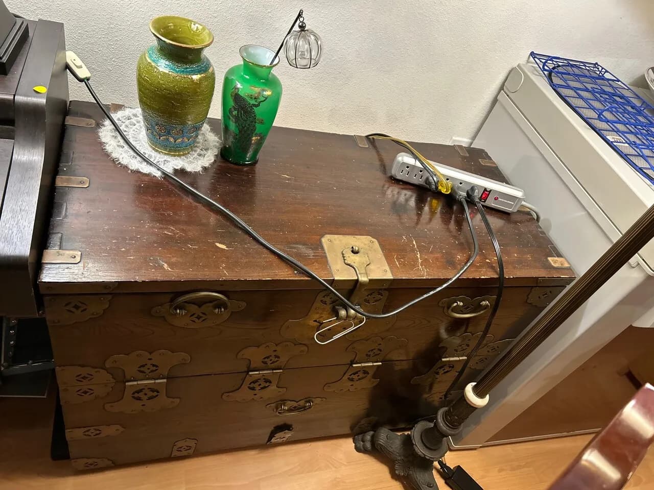 티비, 소파, 뒤주, 티비 스텐드, 침대, 책상, 등불 등등
					무료나눔
					실비치