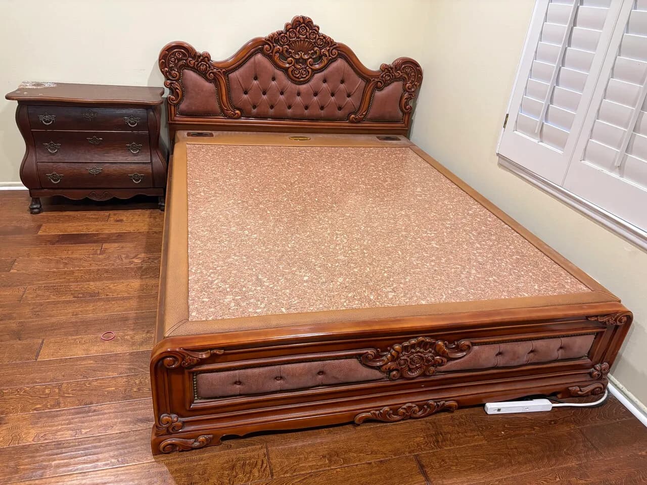 무료나눔
					무료나눔
					Cypress