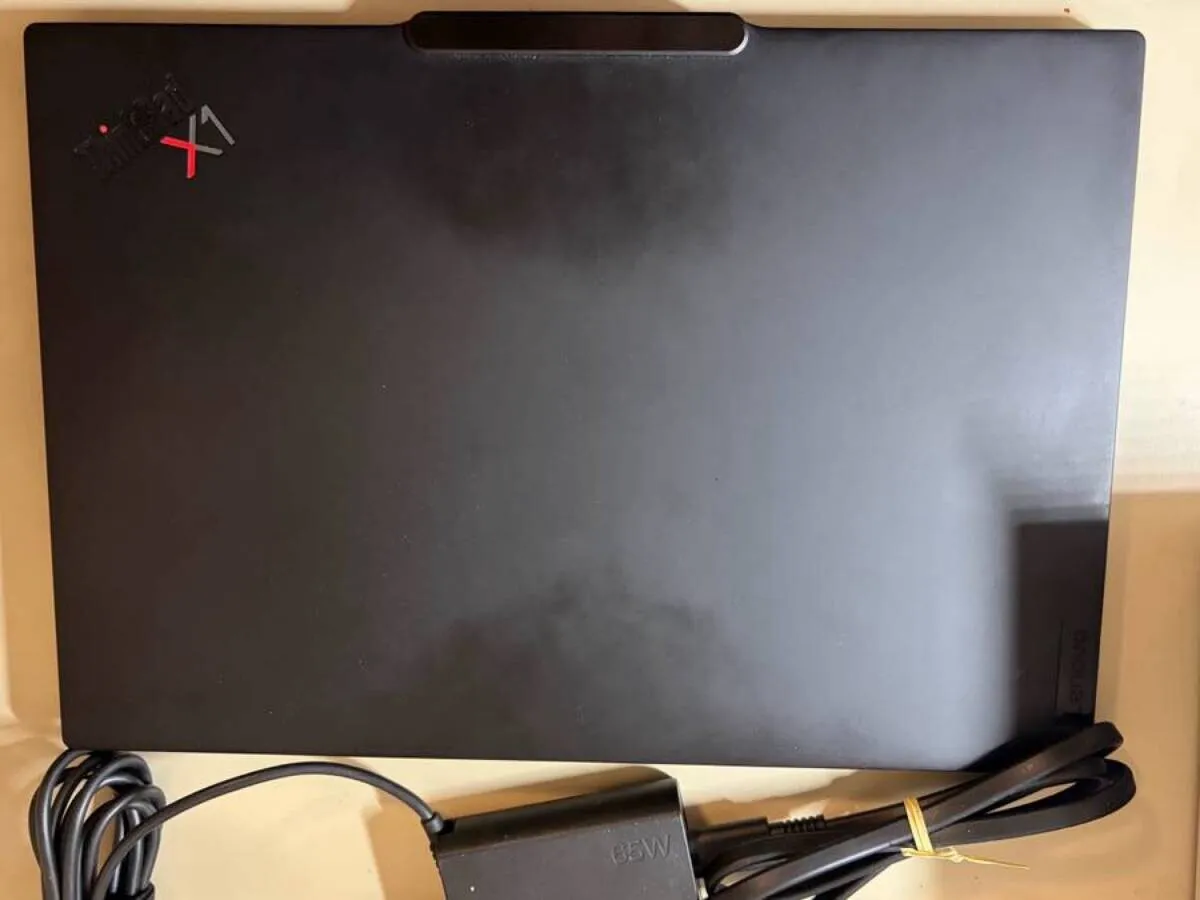 레노버 씽크패드 x1 카본 13세대 아우라 에디션
					전자/가전
					La,oc