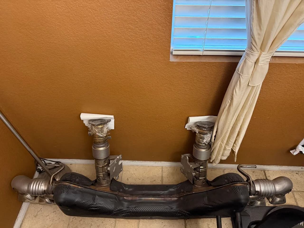 2020 2021 2022 2023 Chevy Corvette C8 Factory Stoc
					기타
					Fontana