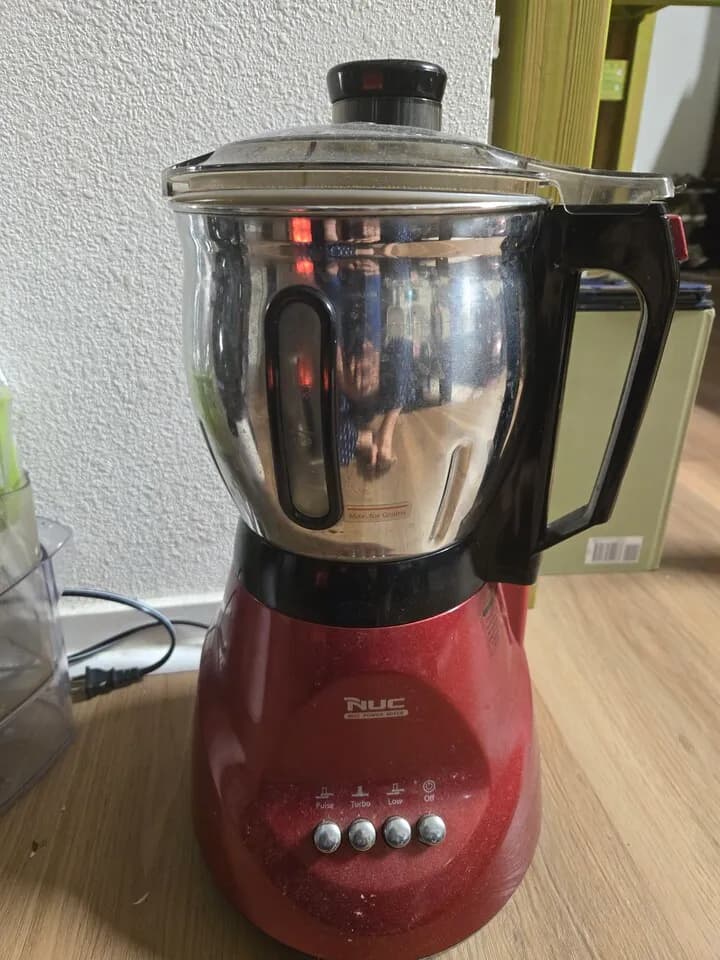 블렌더 팝니다
					전자/가전
					Los Angeles