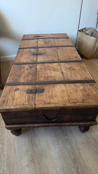 무빙세일 커피테이블
					무빙세일
					Los Angeles