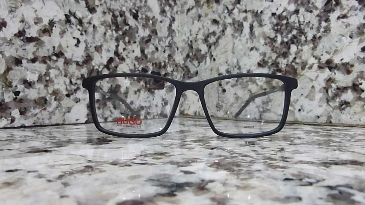 NEW-휴고 보스-BLACK-안 경 테
					의류/패션
					Los Angeles