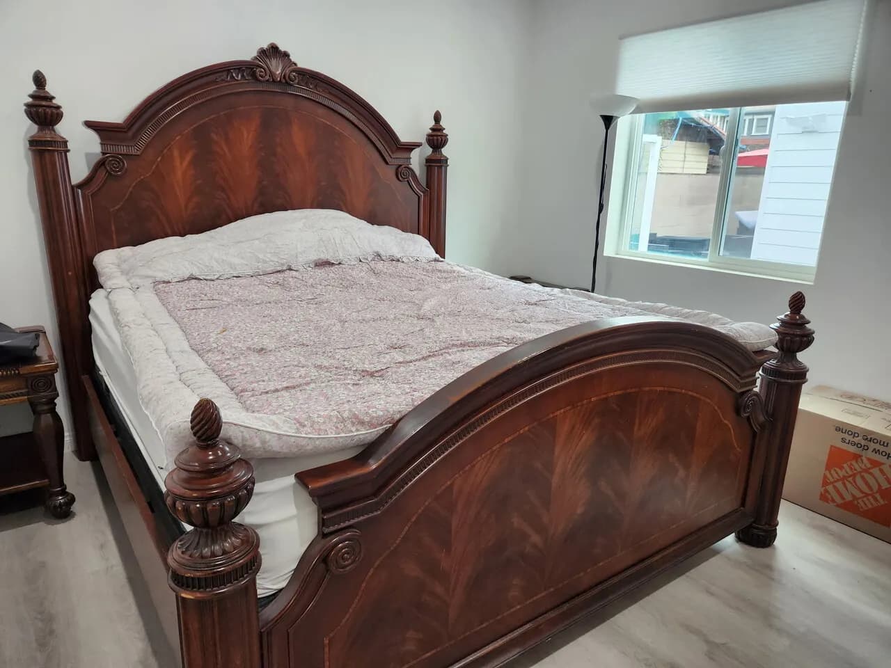 Thomasville 침실 세트 네고 가능!
					무빙세일
					Koreatown Los Angeles [한인타운]