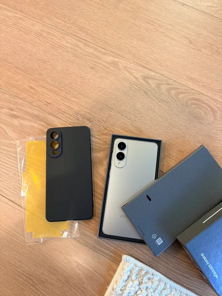 s25 엣지 미개통 새제품 언락 싸게 팝니다
					전자/가전
					LA