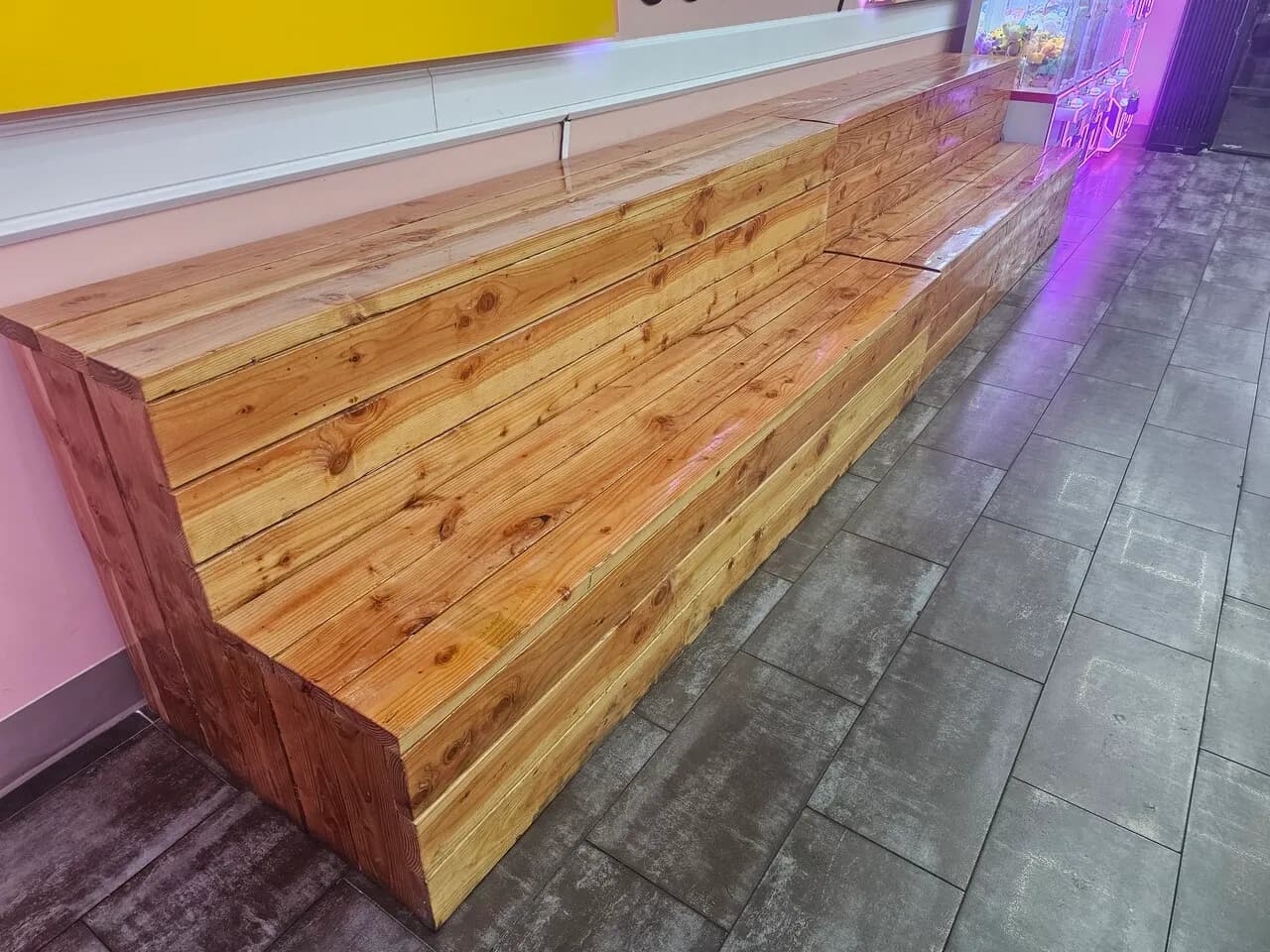 벤치 의자 가져 가세요
					무료나눔
					Paramount