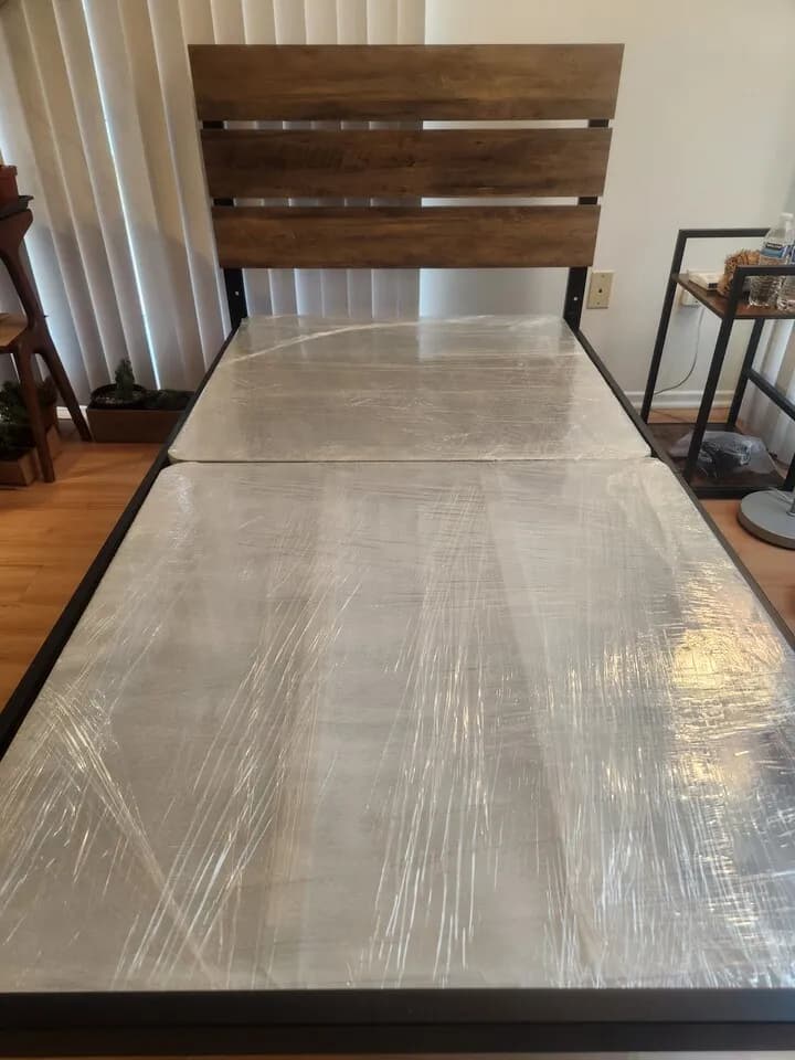 New 트윈 프레임
					무빙세일
					Los Angeles