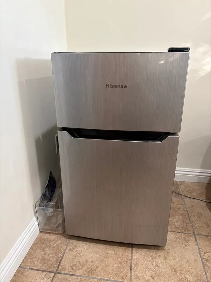 미니 냉장고
					전자/가전
					LA