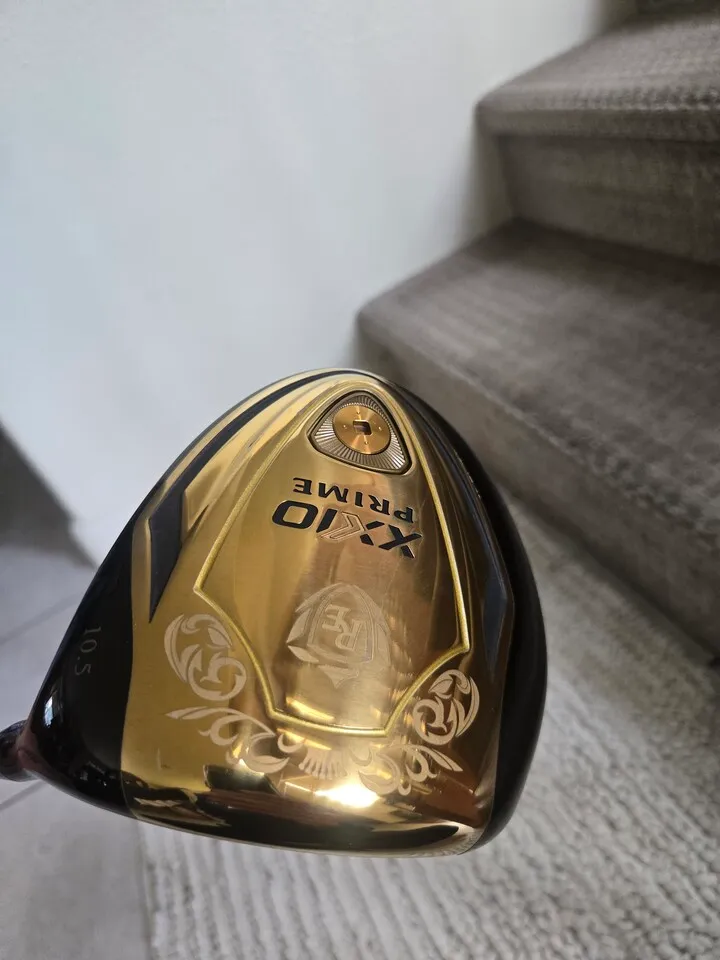 XXIO PRIME ROYAL EDITION DRIVER 10.5 REG
					운동/건강
					El Monte