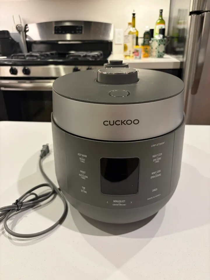 쿠쿠 6인용 밥솥
					무빙세일
					K Town La