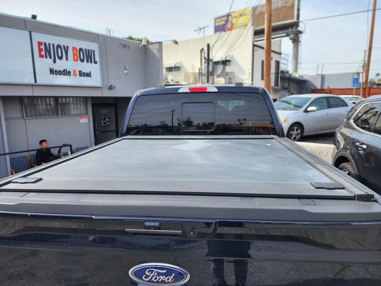 F150 truck cover
					무빙세일
					Granada Hills